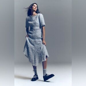 MAC DUGGAL
Short-Sleeve Beaded Tweed Midi Dress